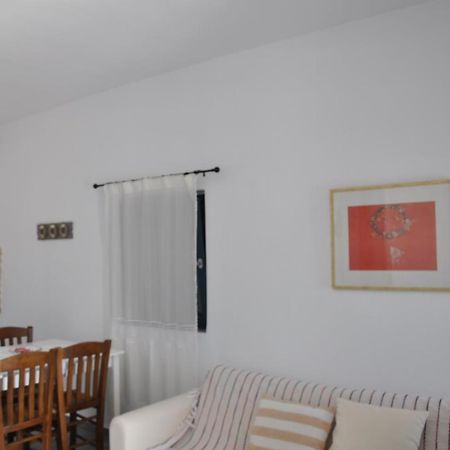 Vegera Beach House, Donoussa Buitenkant foto