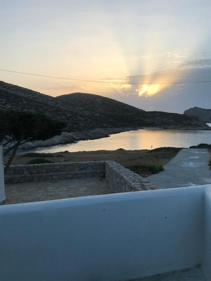 Vegera Beach House, Donoussa Buitenkant foto